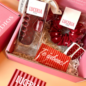 Set cadou special, creat pentru momente de neuitat (SET CHERRY VELVET)